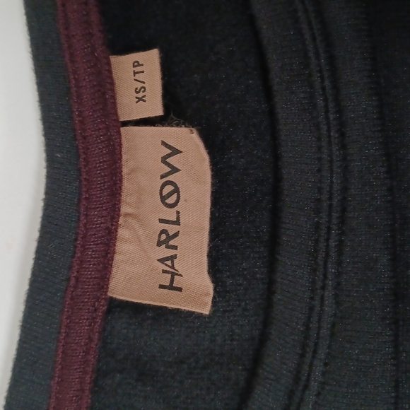 ✨3/$25✨Harlow Black Fine Gauge Sweater - XS - Picture 6 of 7